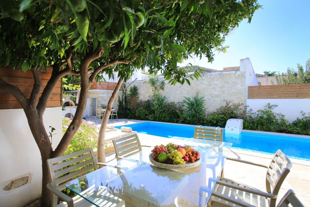 Villa Oasis Kamilárion Exterior foto