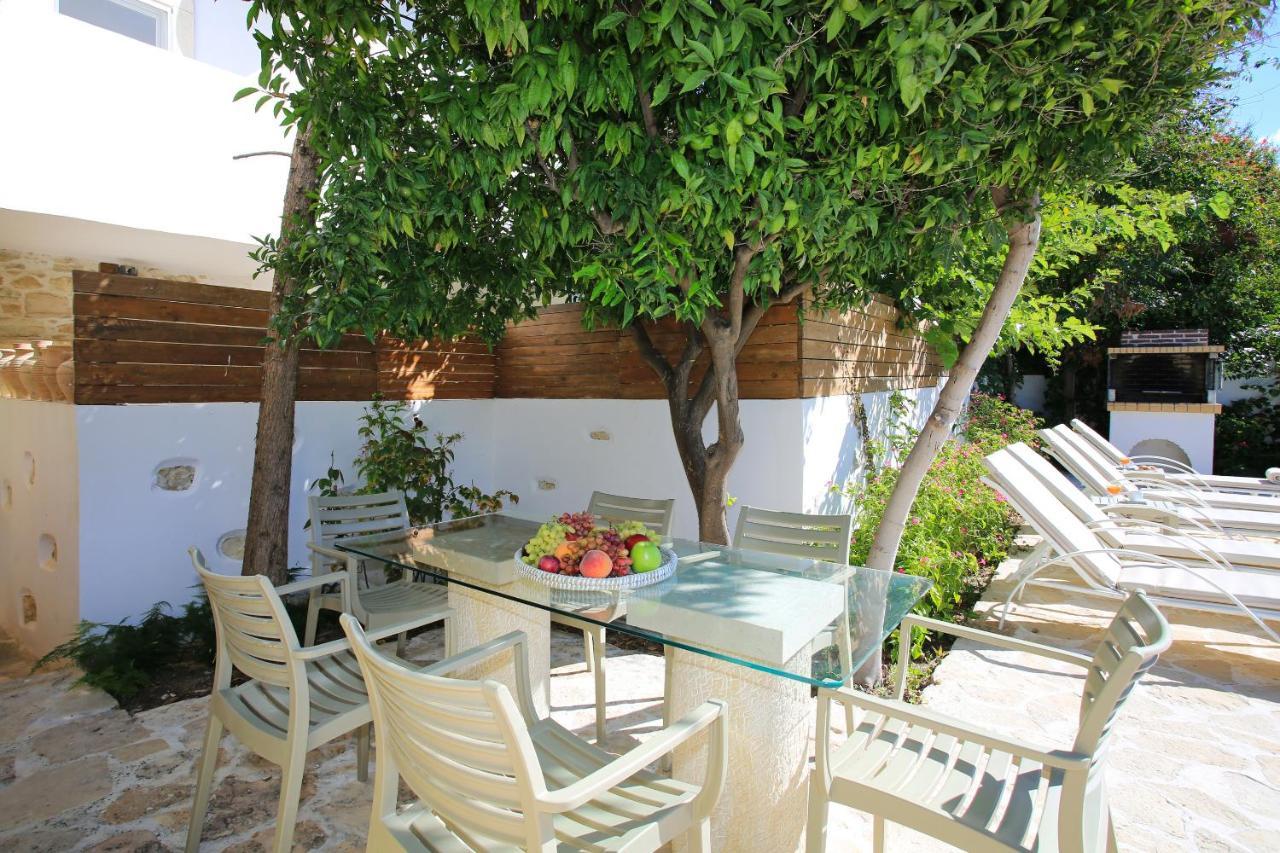 Villa Oasis Kamilárion Exterior foto